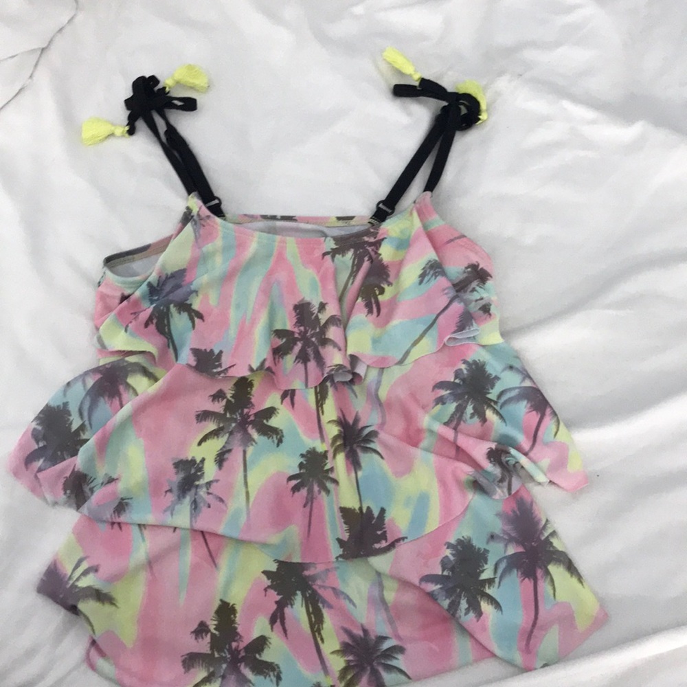 Swimming suit